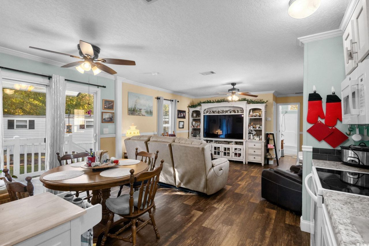 34 Shamrock Circle Photo 9