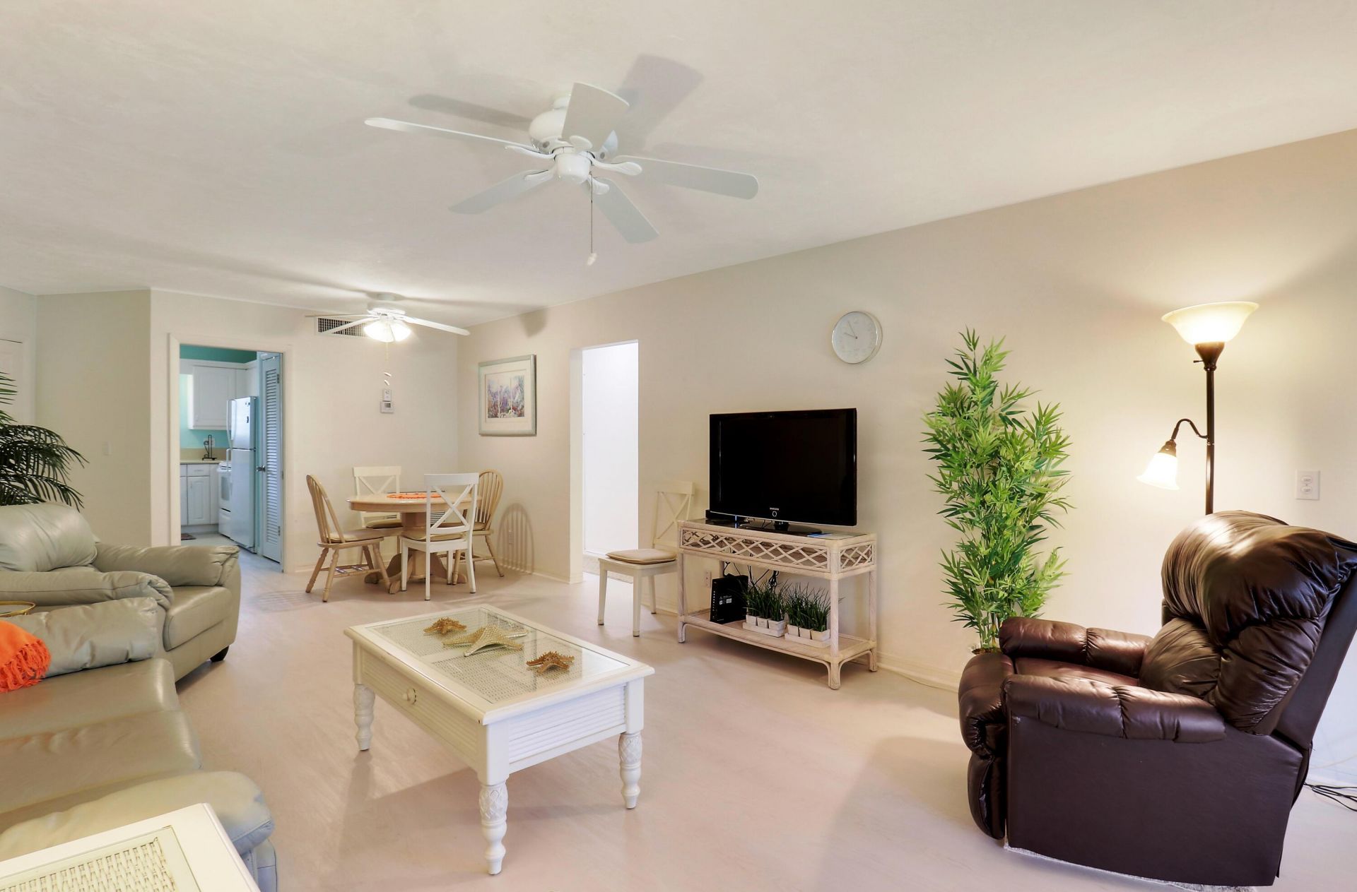 2 Westwood Avenue, Unit 207g, Tequesta, FL 33469 Photo