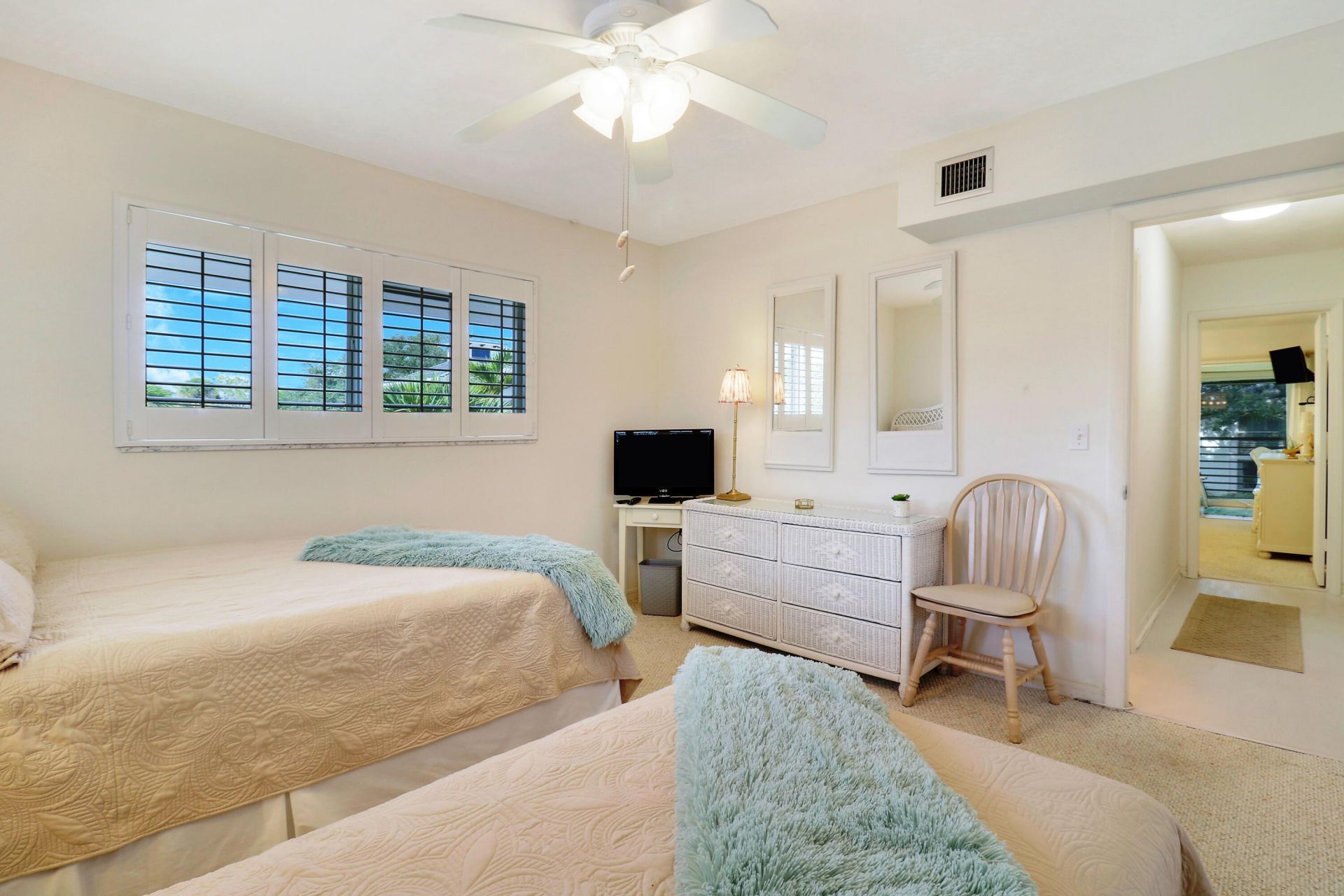 2 Westwood Avenue, Unit 207g, Tequesta, FL 33469 Photo