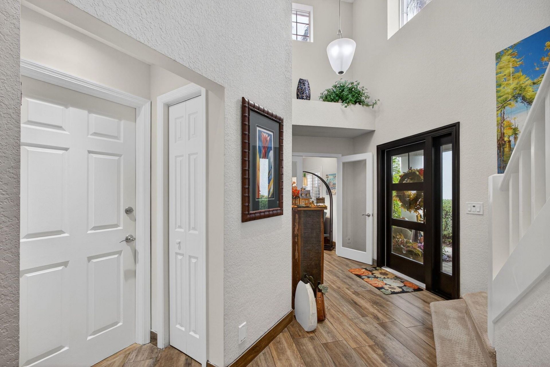 221 Canterbury Drive W, Palm Beach Gardens, FL 33418 Photo