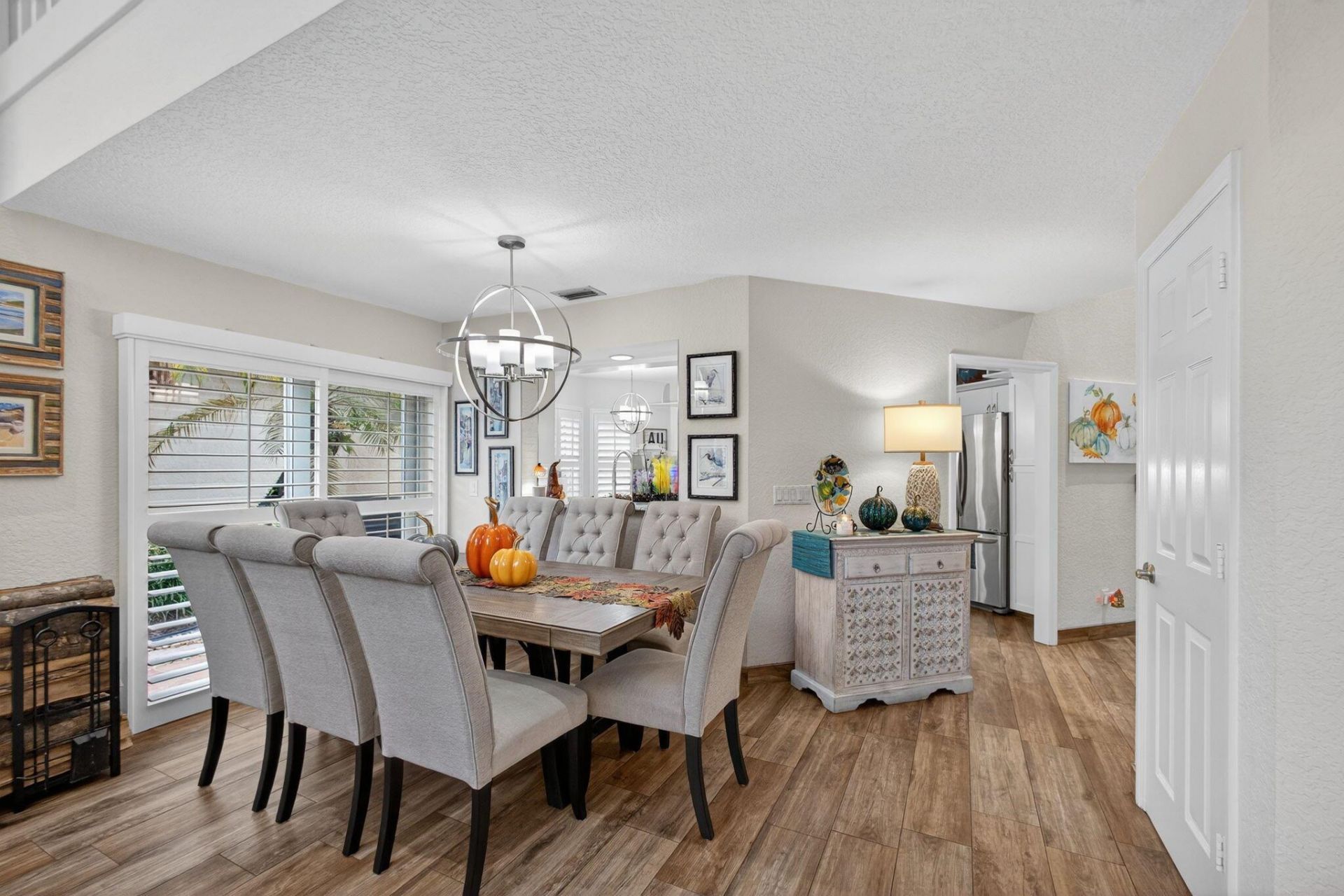 221 Canterbury Drive W, Palm Beach Gardens, FL 33418 Photo