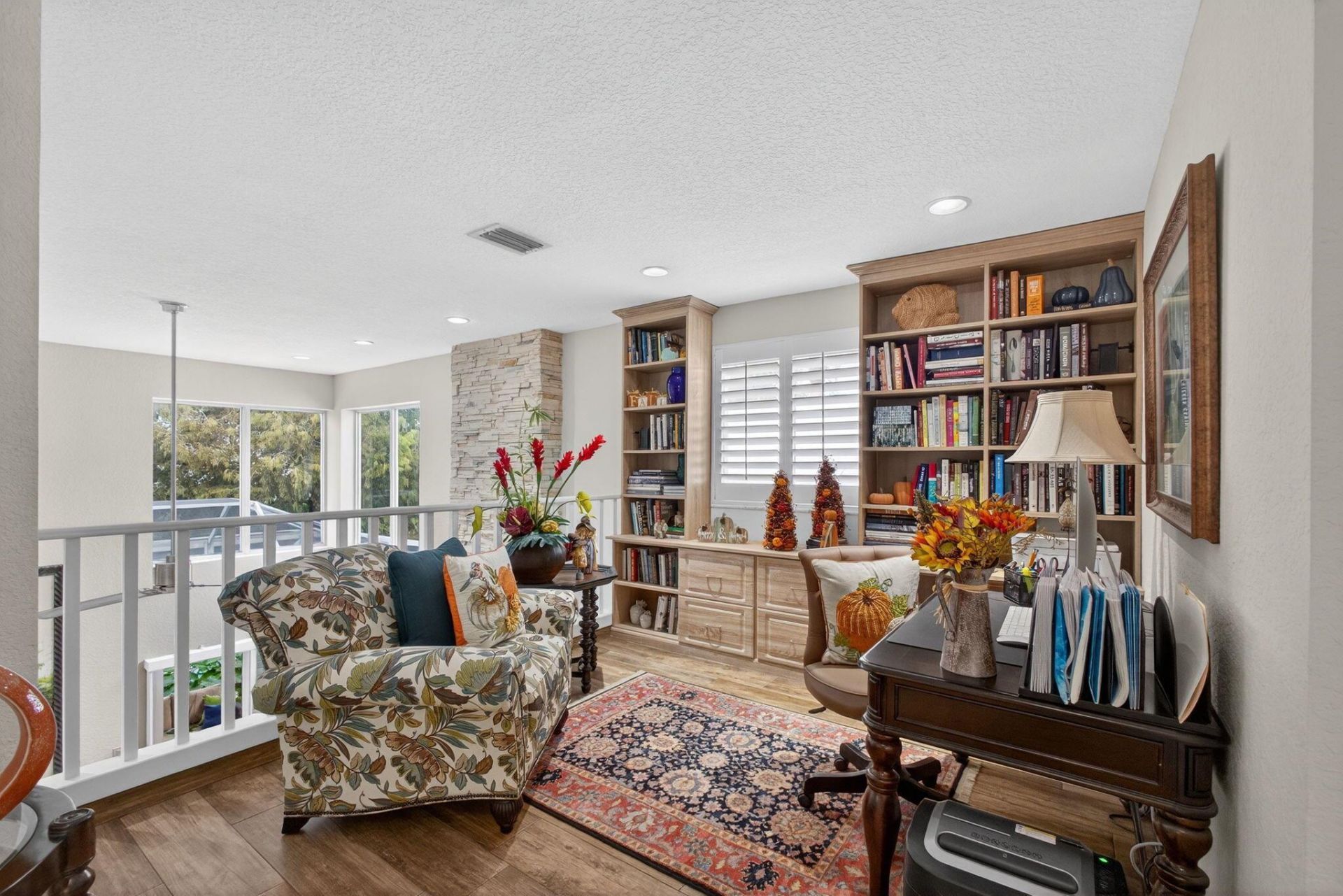 221 Canterbury Drive W, Palm Beach Gardens, FL 33418 Photo