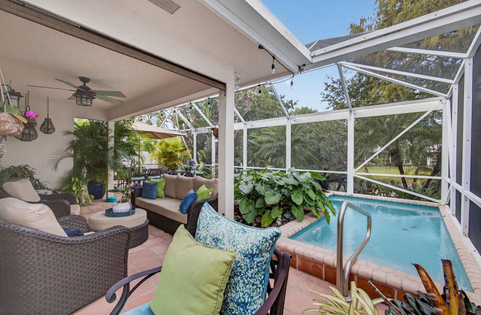 221 Canterbury Drive W, Palm Beach Gardens, FL 33418 Photo