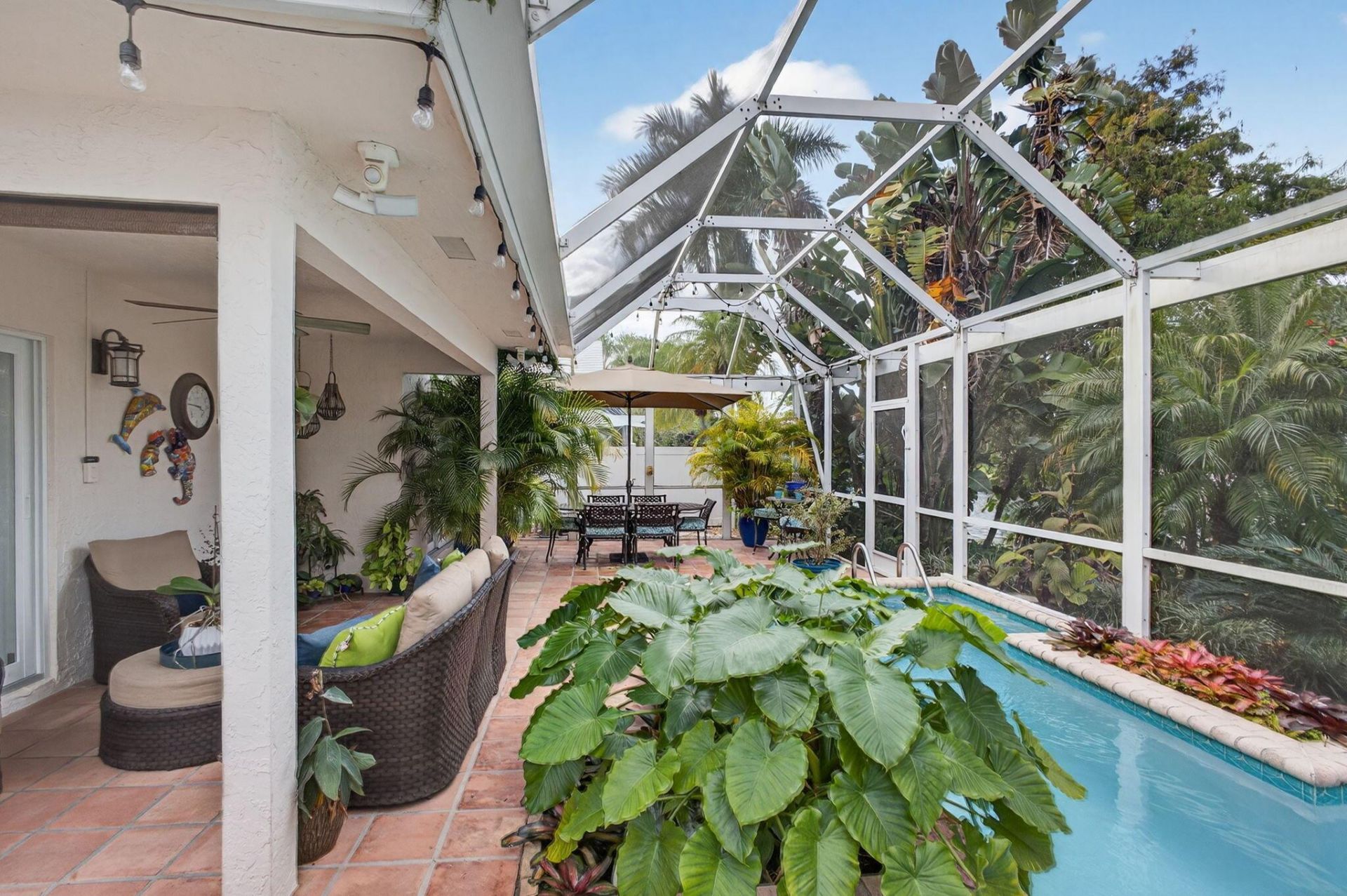 221 Canterbury Drive W, Palm Beach Gardens, FL 33418 Photo