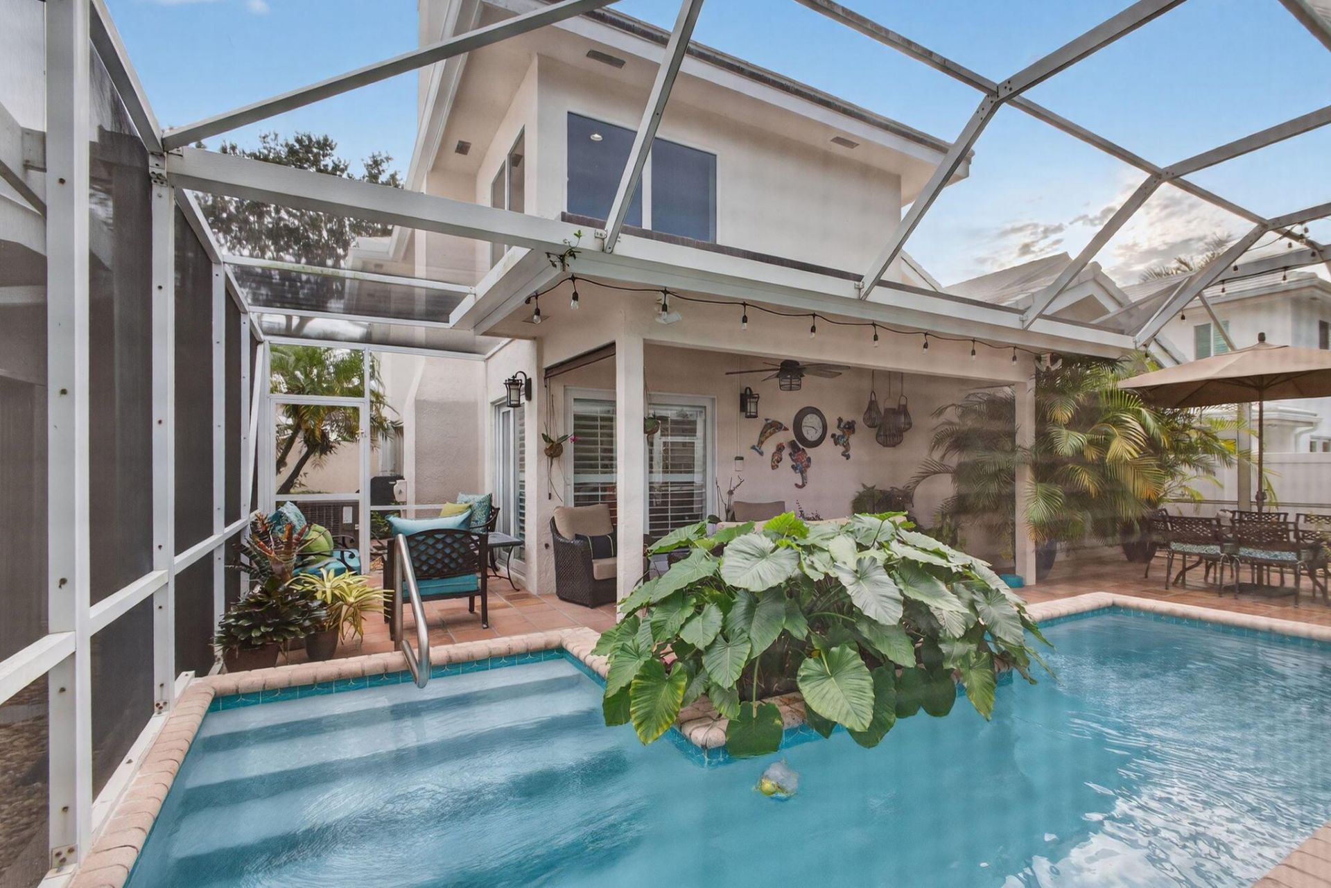 221 Canterbury Drive W, Palm Beach Gardens, FL 33418 Photo