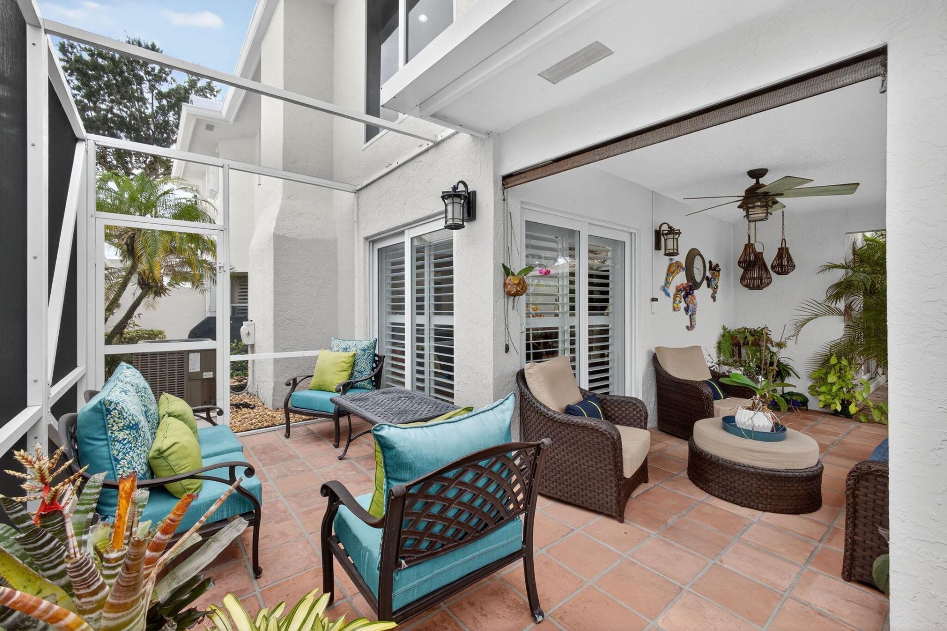 221 Canterbury Drive W, Palm Beach Gardens, FL 33418 Photo