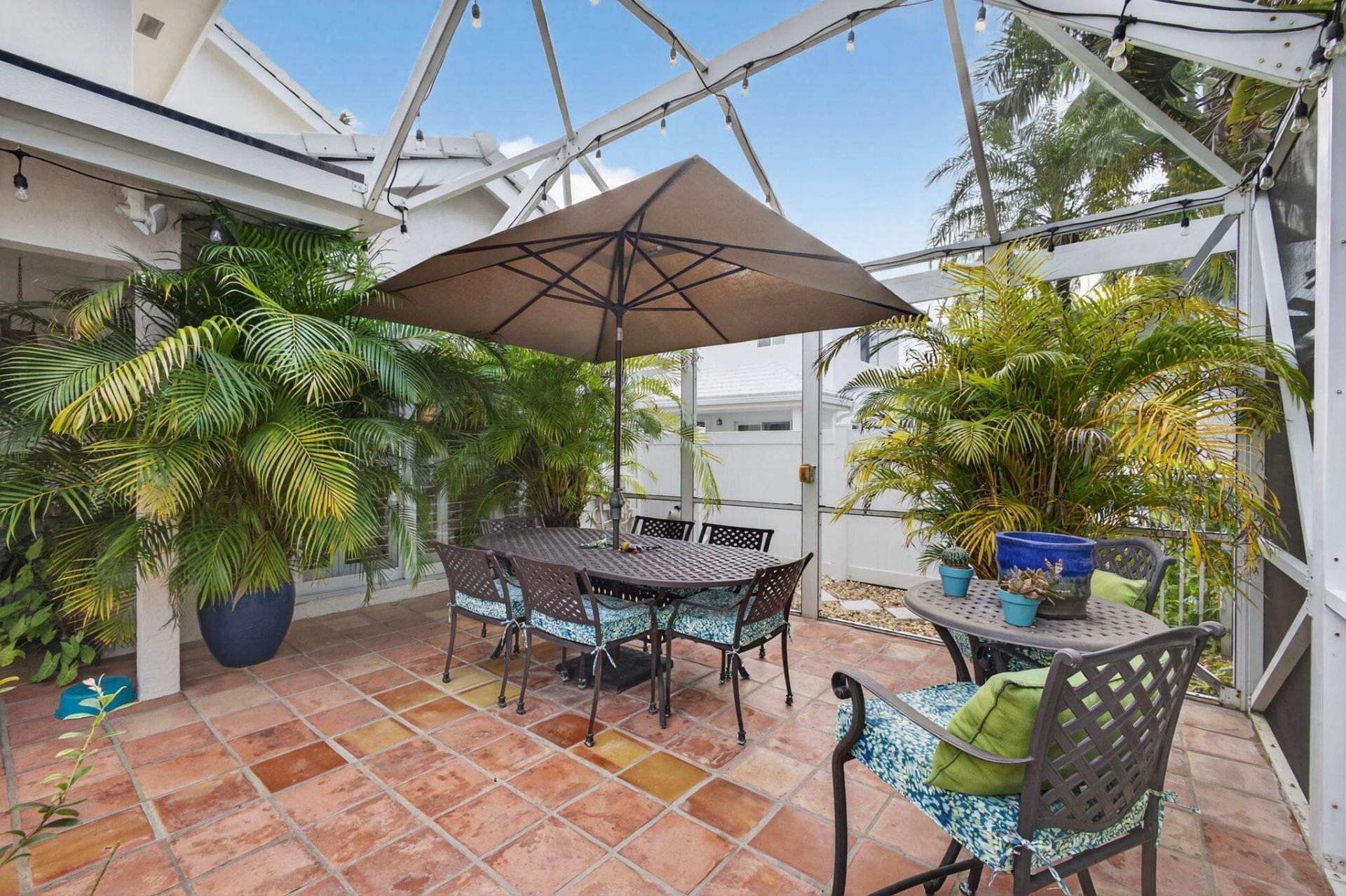 221 Canterbury Drive W, Palm Beach Gardens, FL 33418 Photo