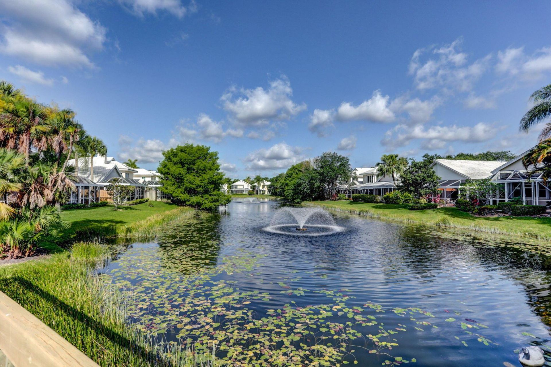 221 Canterbury Drive W, Palm Beach Gardens, FL 33418 Photo