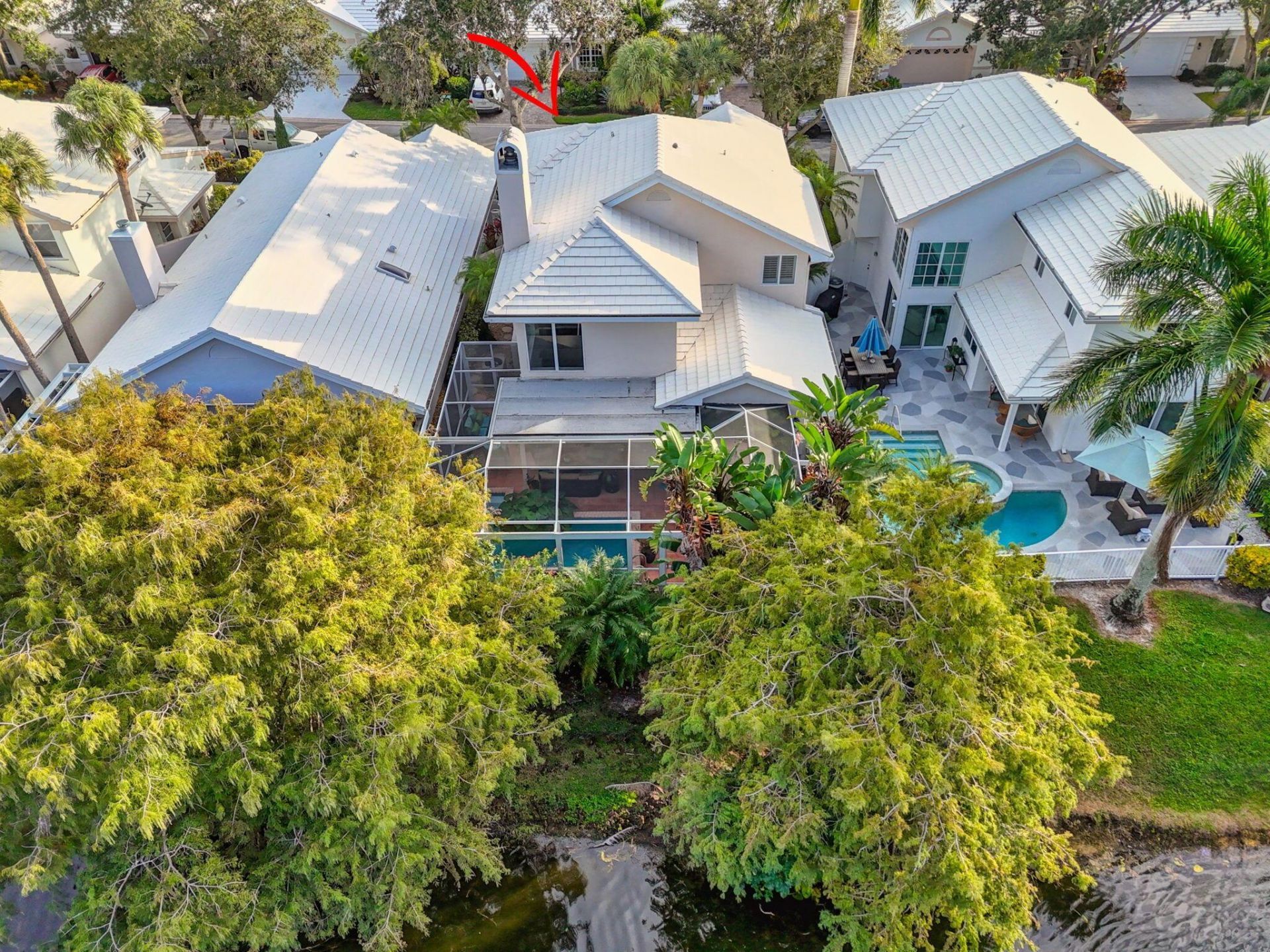 221 Canterbury Drive W, Palm Beach Gardens, FL 33418 Photo