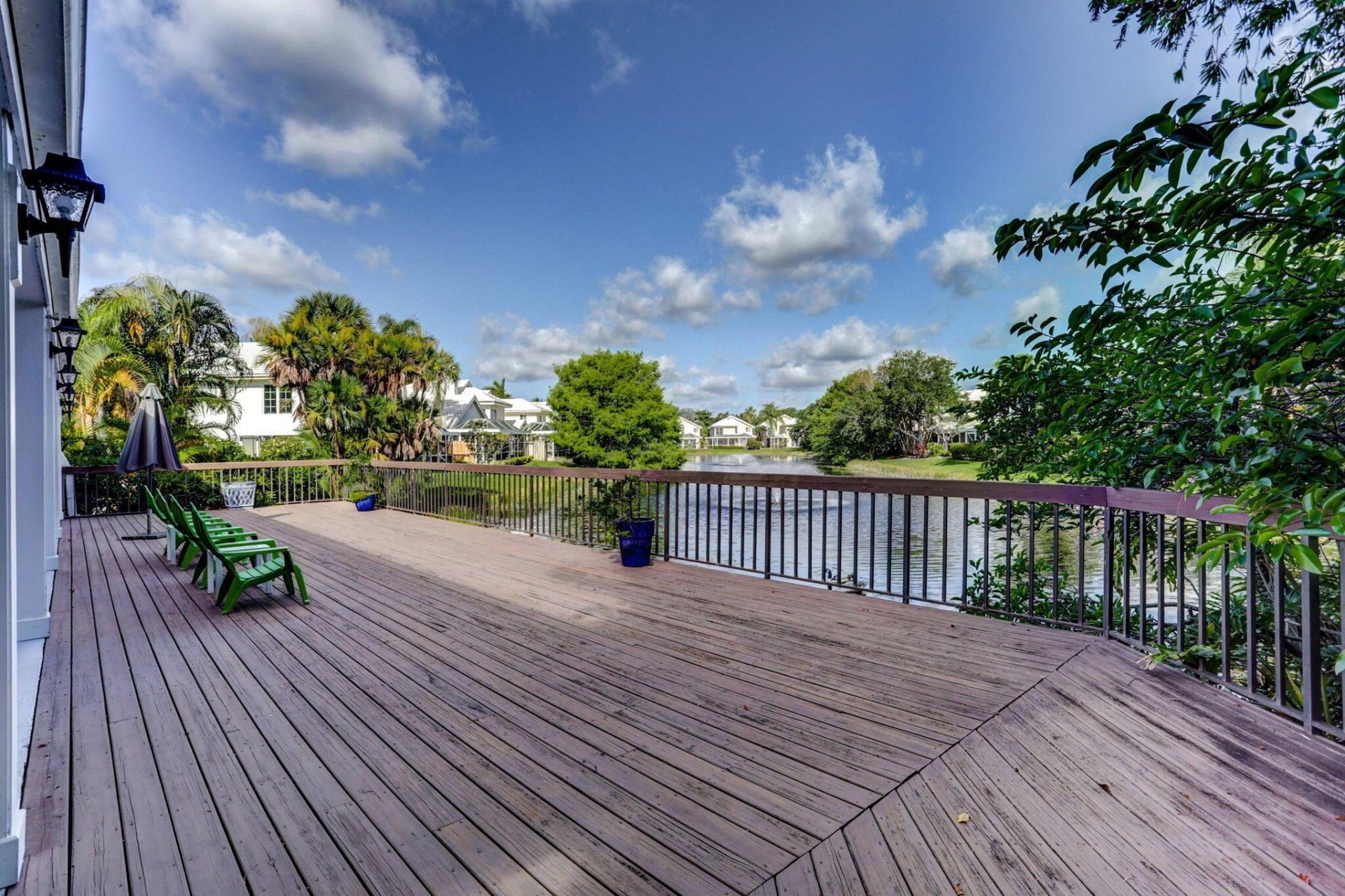 221 Canterbury Drive W, Palm Beach Gardens, FL 33418 Photo