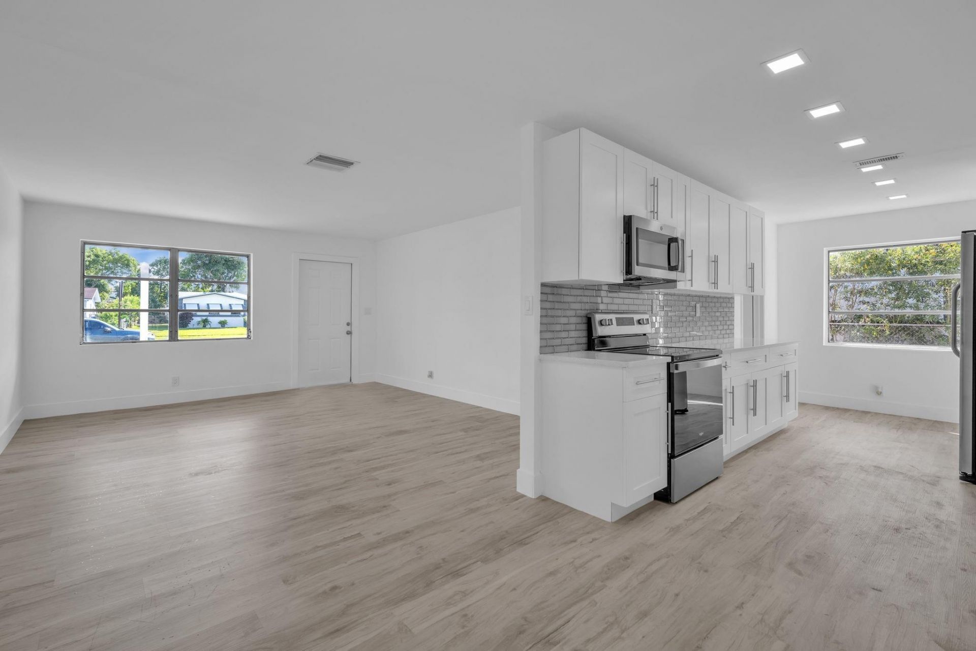 4911 NW 16th Street, Lauderhill, FL 33313 Photo
