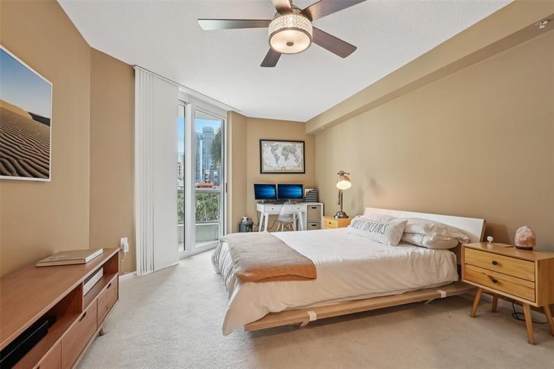 401 SW 4th Ave, Unit 301, Fort Lauderdale, FL 33315 Photo