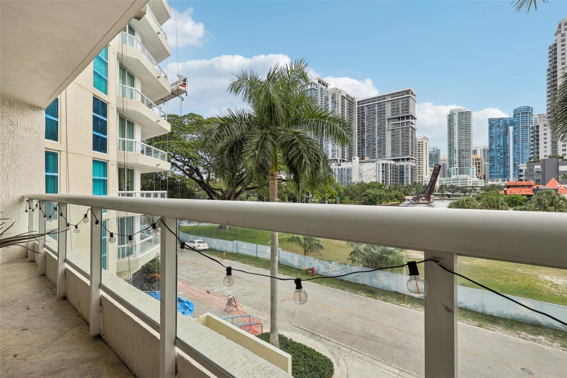 401 SW 4th Avenue, Unit 301, Fort Lauderdale, FL 33315 Photo
