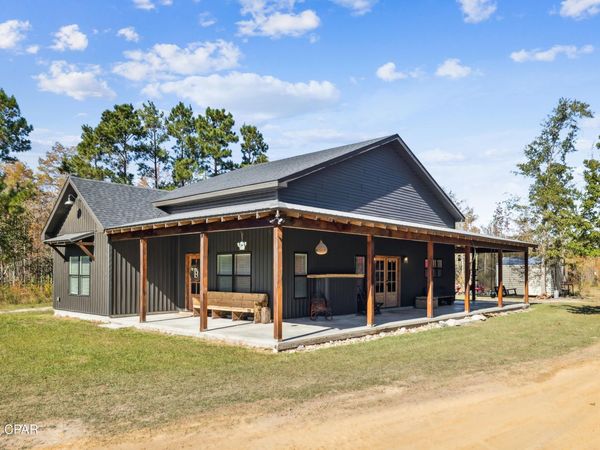 2228 U.S. Highway 90, Cottondale, FL 32431