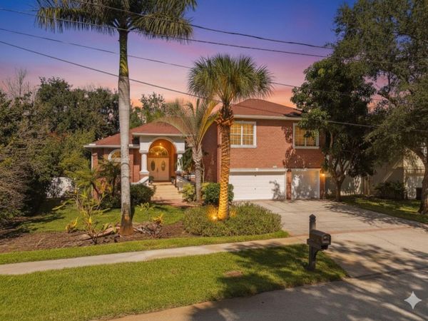 1218 CASTLE TERRACE, TARPON SPRINGS, FL 34689