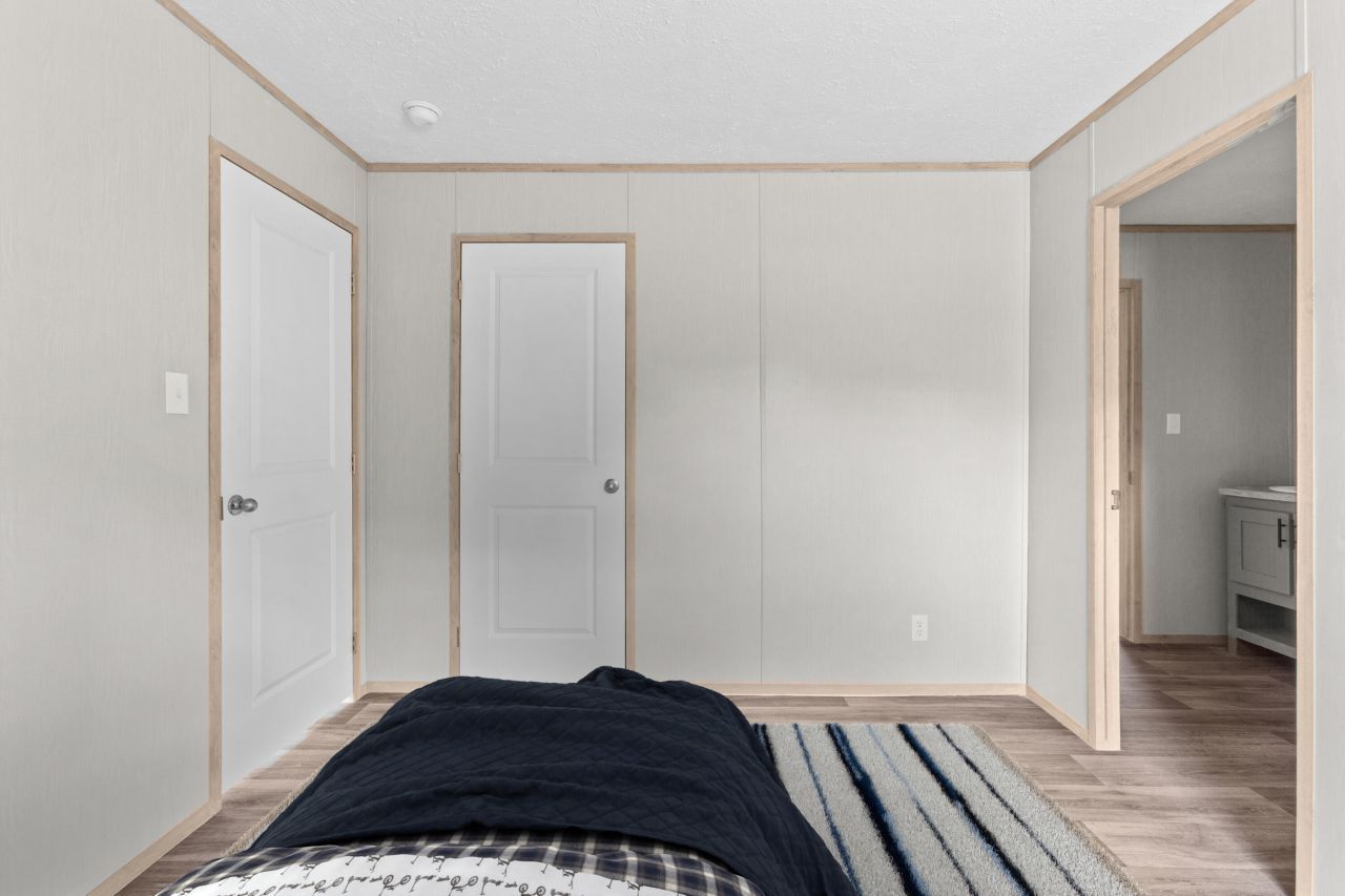 526 Limestone Road Photo 8