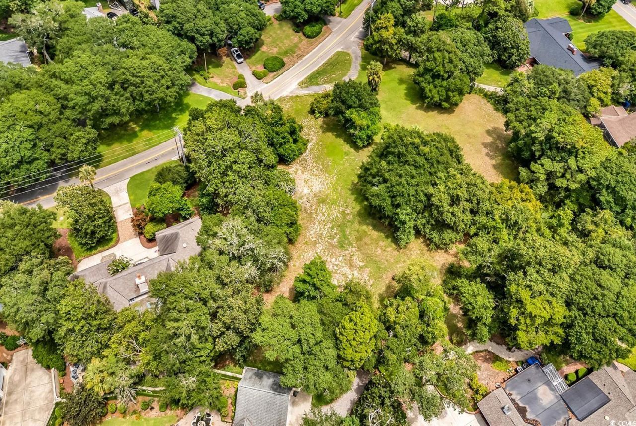 103 Club Dr. Photo 28