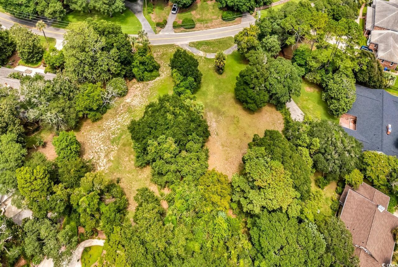 103 Club Dr. Photo 29