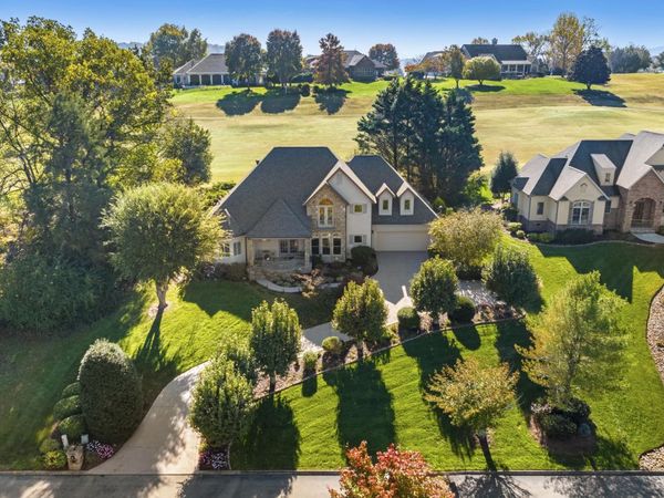 310 Pineberry Drive, Vonore, TN 37885