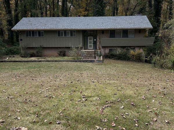 4173 Fredericksburg Drive, College Park, GA 30337