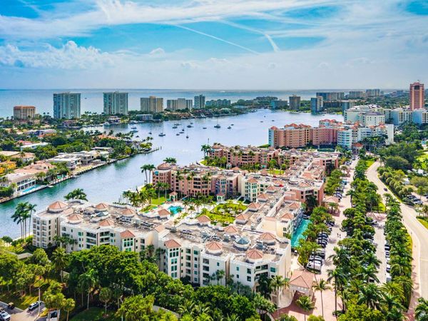 100 SE 5th Avenue, Unit 416, Boca Raton, FL 33432