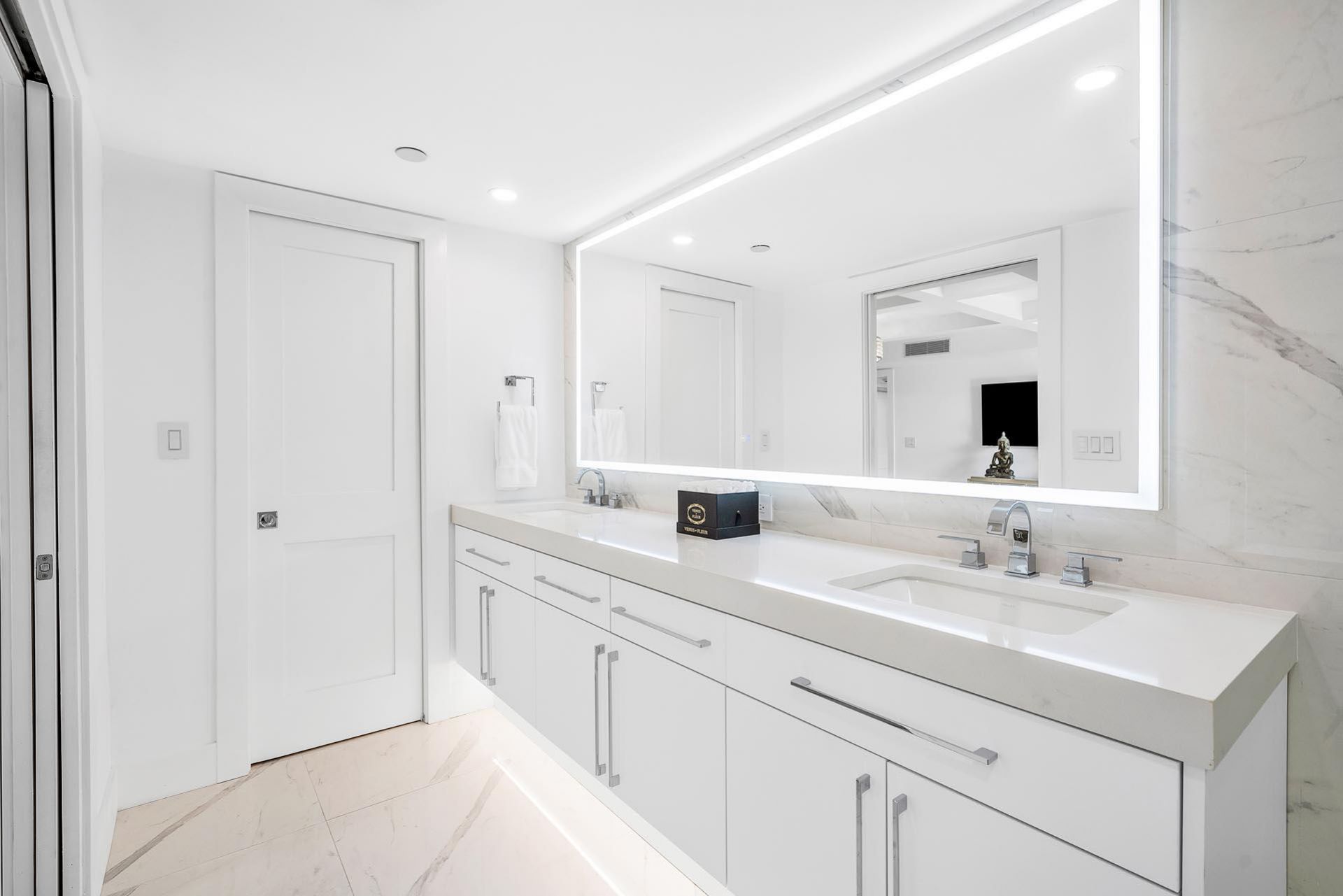 100 SE 5th Avenue, Unit 416, Boca Raton, FL 33432 Photo