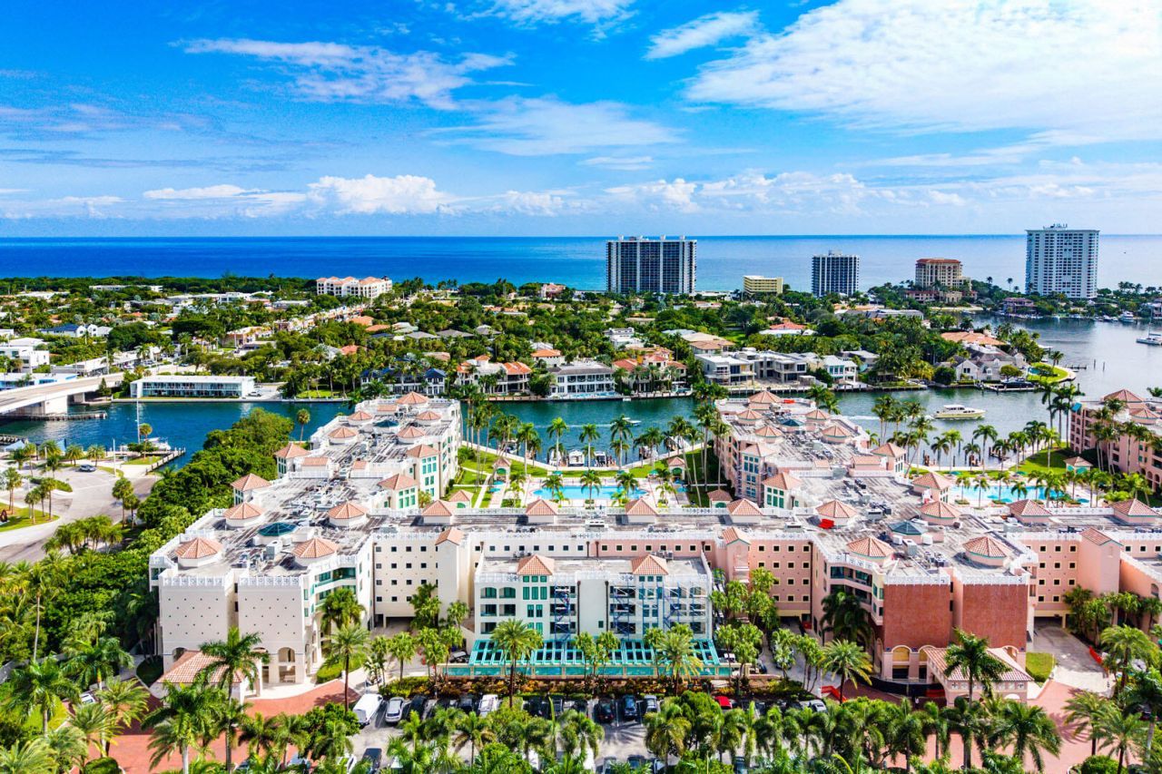 100 SE 5th Avenue, Unit 416, Boca Raton, FL 33432 Photo