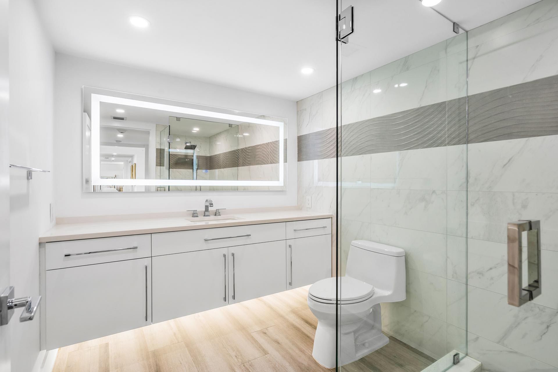 100 SE 5th Avenue, Unit 416, Boca Raton, FL 33432 Photo