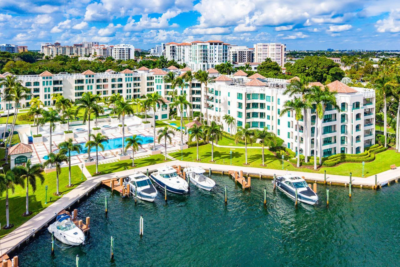 100 SE 5th Avenue, Unit 416, Boca Raton, FL 33432 Photo