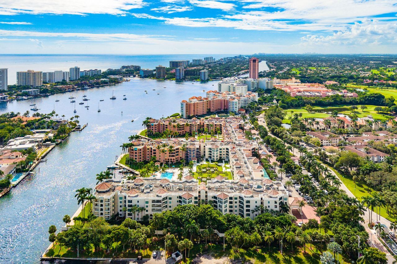 100 SE 5th Avenue, Unit 416, Boca Raton, FL 33432 Photo