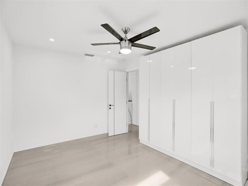 4530 SW 34th Dr, Dania Beach, FL 33312 Photo