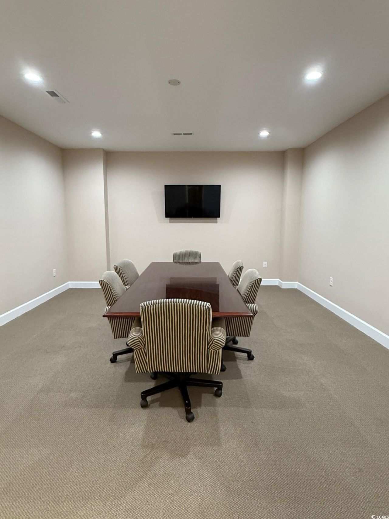 3030 Bashor Rd. Photo 4