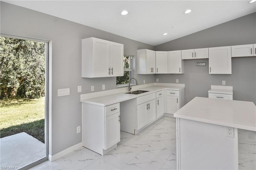 3306 1st St Sw, Lehigh Acres, FL 33976 Photo