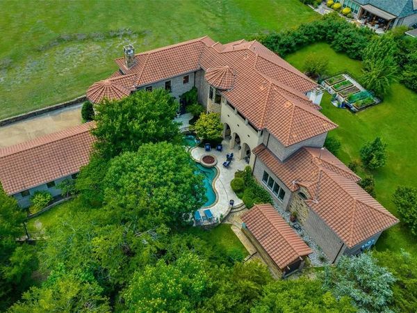 1712 Bison Meadow Lane, Heath, TX 75032