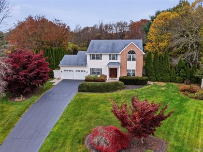 48 Windcrest Drive Manorville, NY 11949