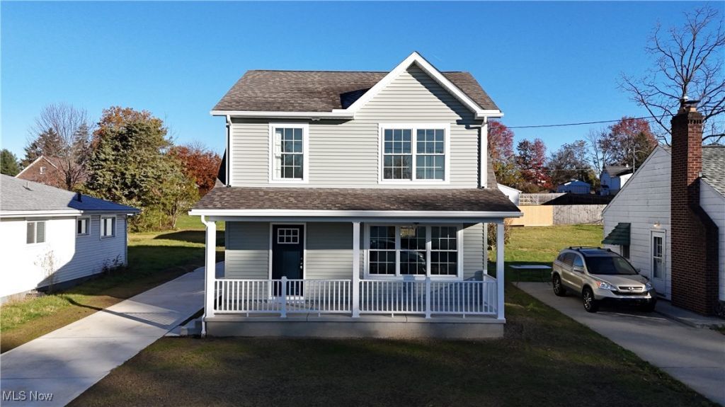 412 Whipple Avenue, Campbell, OH 44405 Main Photo