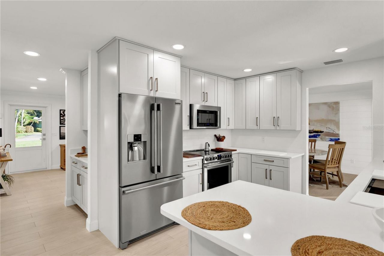 1945 Anglers Cove, Vero Beach, FL 32963 Photo