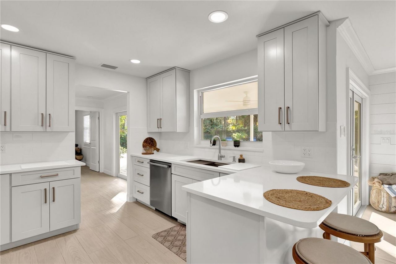 1945 Anglers Cove, Vero Beach, FL 32963 Photo