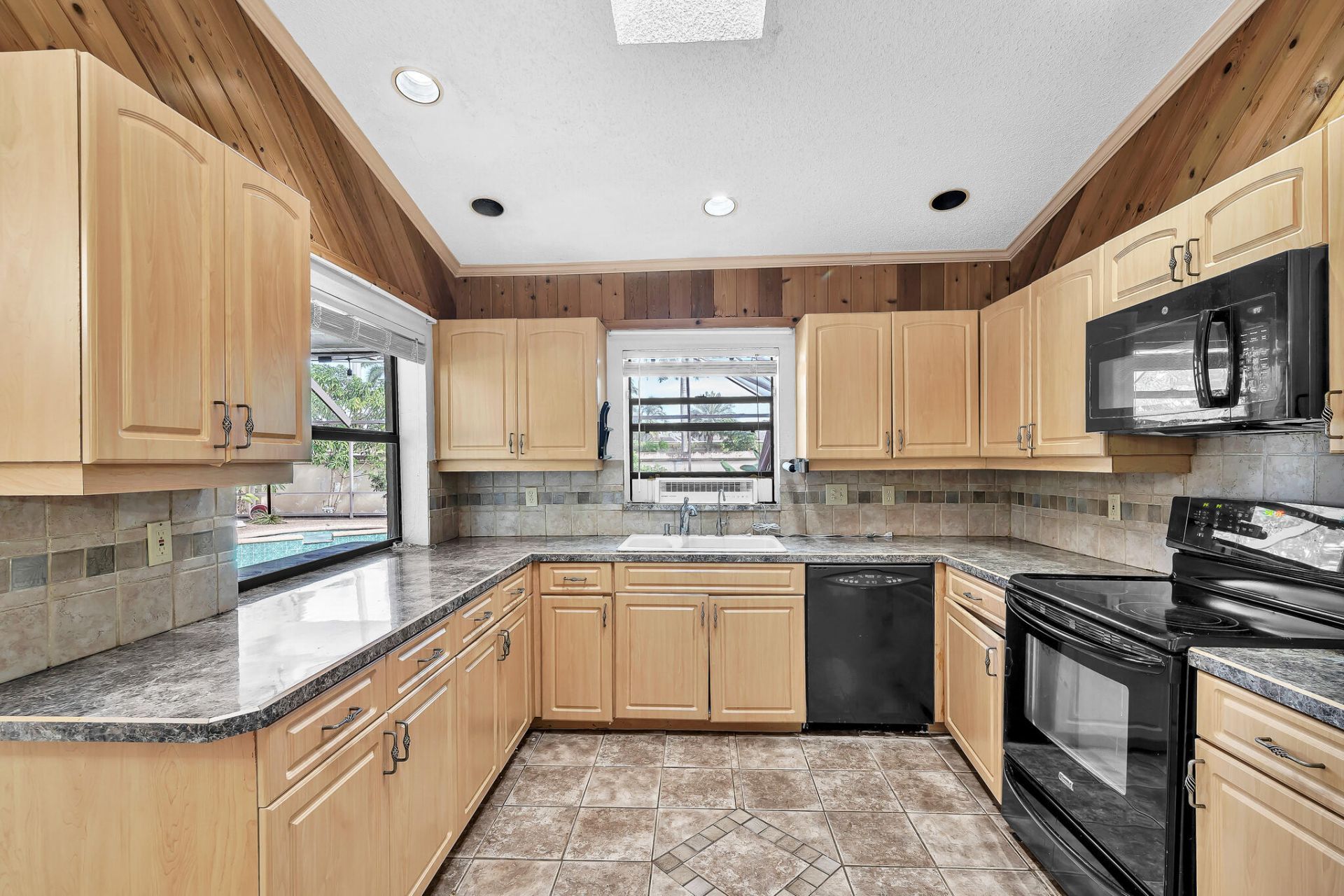 4377 NW 88th Terrace, Coral Springs, FL 33065 Photo