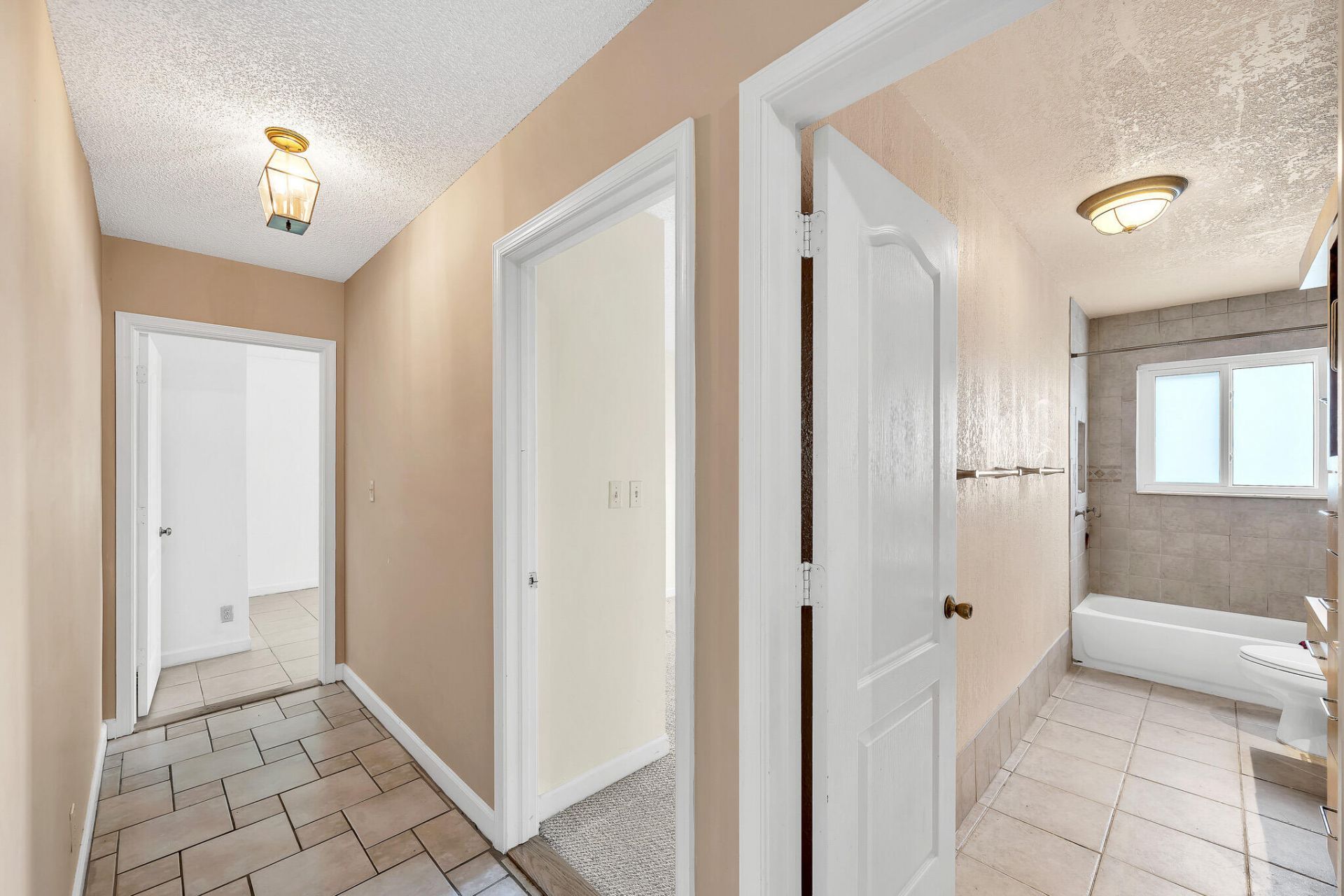 4377 NW 88th Terrace, Coral Springs, FL 33065 Photo