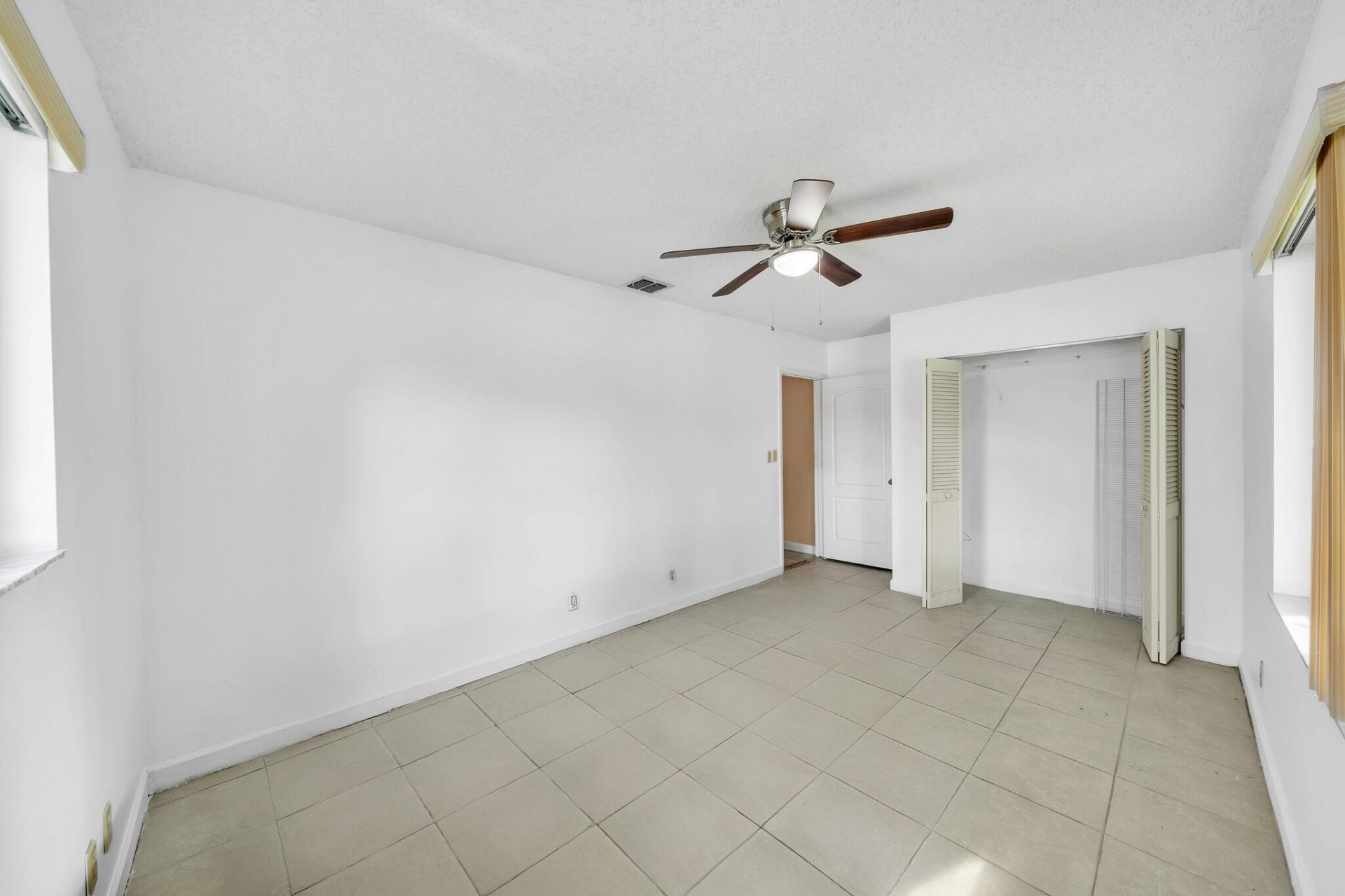 4377 NW 88th Terrace, Coral Springs, FL 33065 Photo