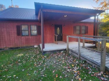 4255 Pine Grove Road, Crab Orchard, KY 40419