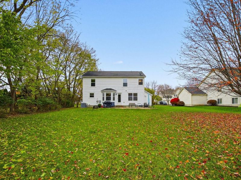 6498 Wyndburne Drive, Dublin, OH 43016 Photo 3