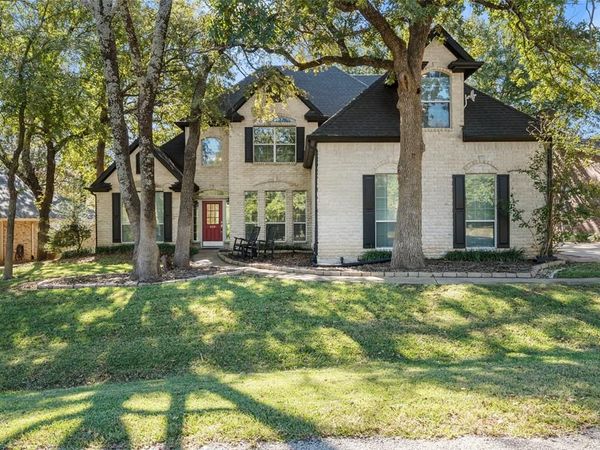 519 Runaway Bay Drive, Runaway Bay, TX 76426