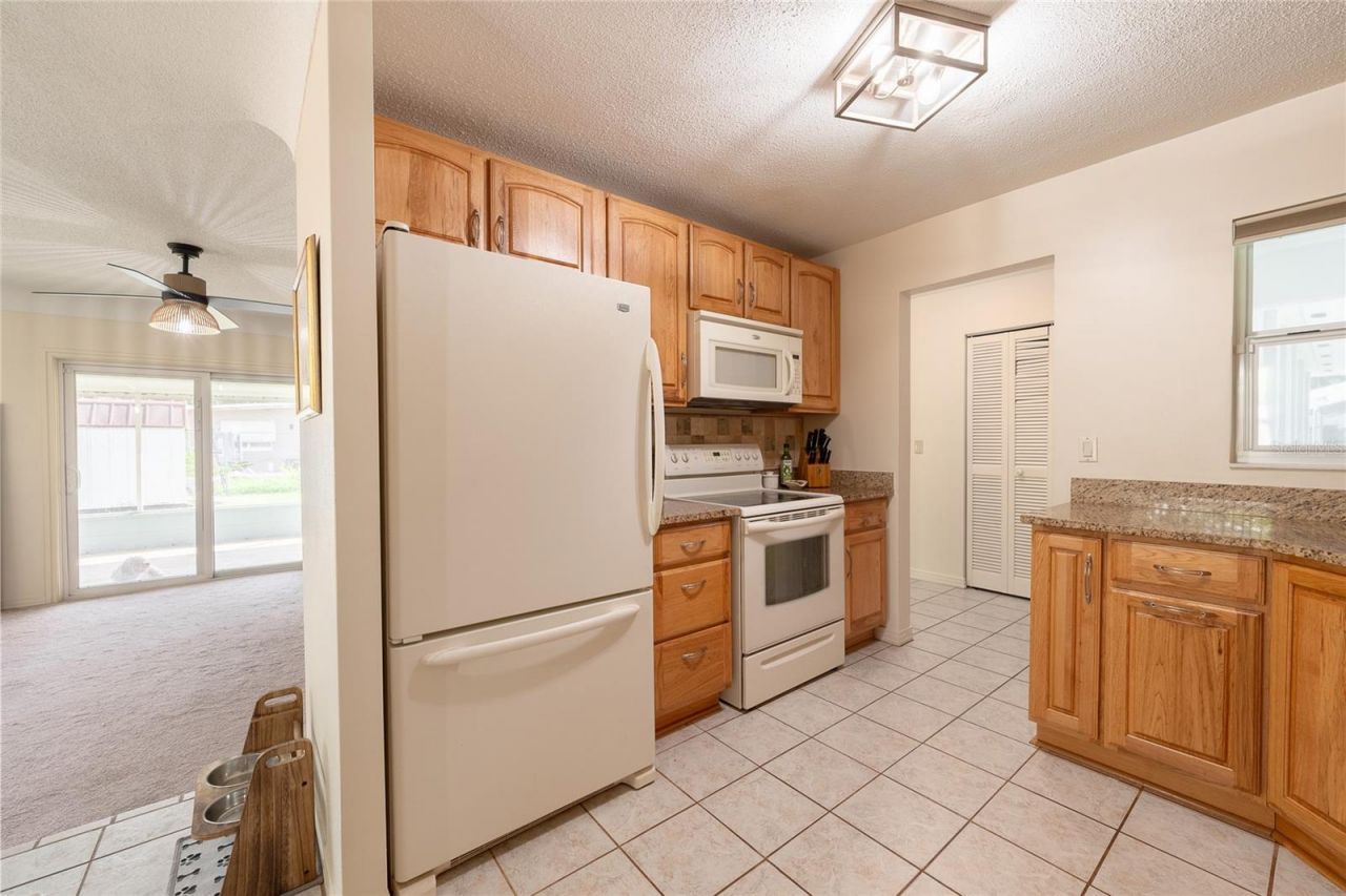 6421 Stockbridge Avenue, Belle Isle, FL 32809 Photo