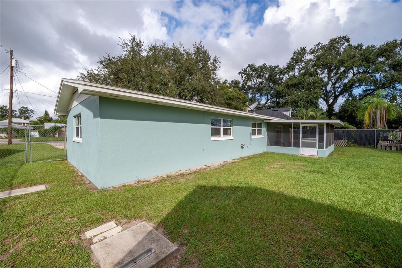 6421 Stockbridge Avenue, Belle Isle, FL 32809 Photo