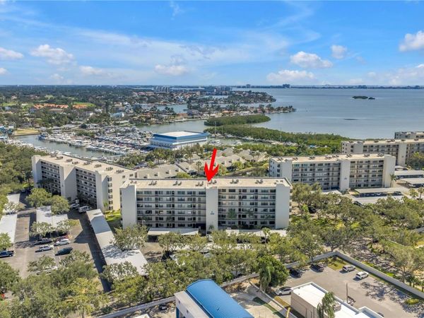 1320 PASADENA AVENUE S, Unit 203, SOUTH PASADENA, FL 33707