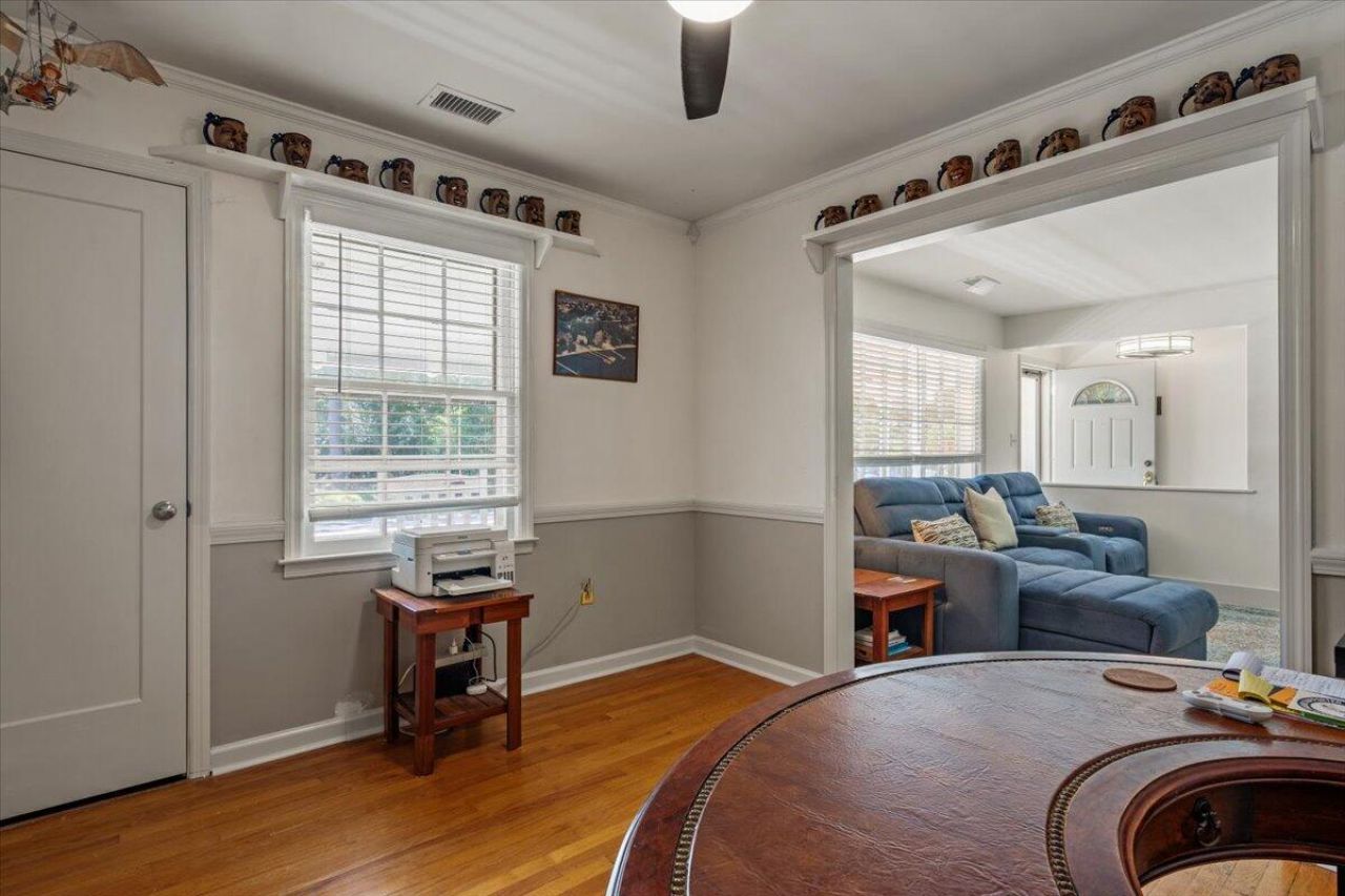 939 Mikell Drive Photo 35