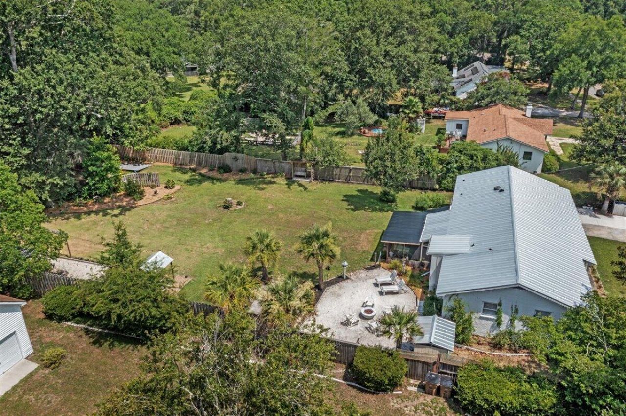 939 Mikell Drive Photo 4