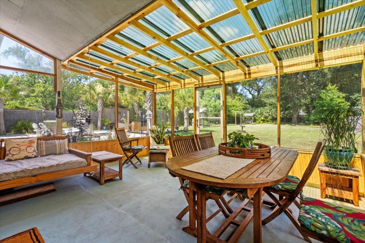 939 Mikell Drive Photo 49